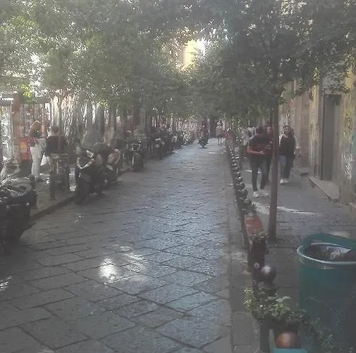 Figli Del Vesuvio By D & R Bed and Breakfast Νάπολη