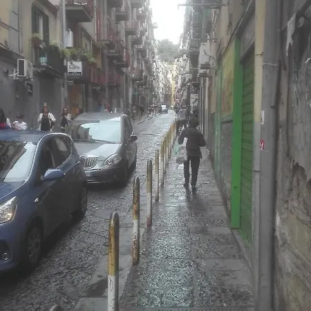 Panzió Figli Del Vesuvio By D & R Nápoly
