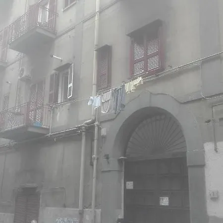Panzió Figli Del Vesuvio By D & R Nápoly