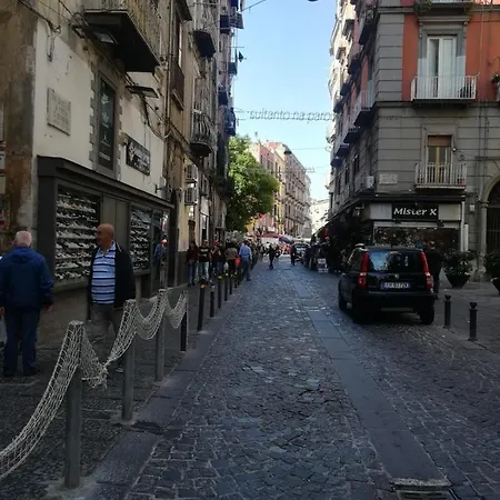 Figli Del Vesuvio By D & R * Nápoly